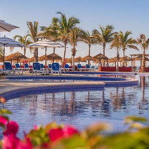 Grand Decameron Los Cabos, A Trademark All-Inclusive Resort (Adults Only)